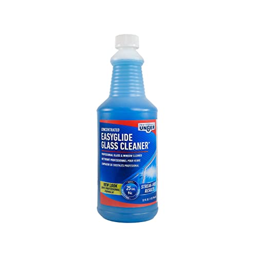 Best Cleaning Solution for Car Windshield