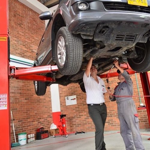 How Long Does Car Maintenance Take: A Quick Guide to Service Time