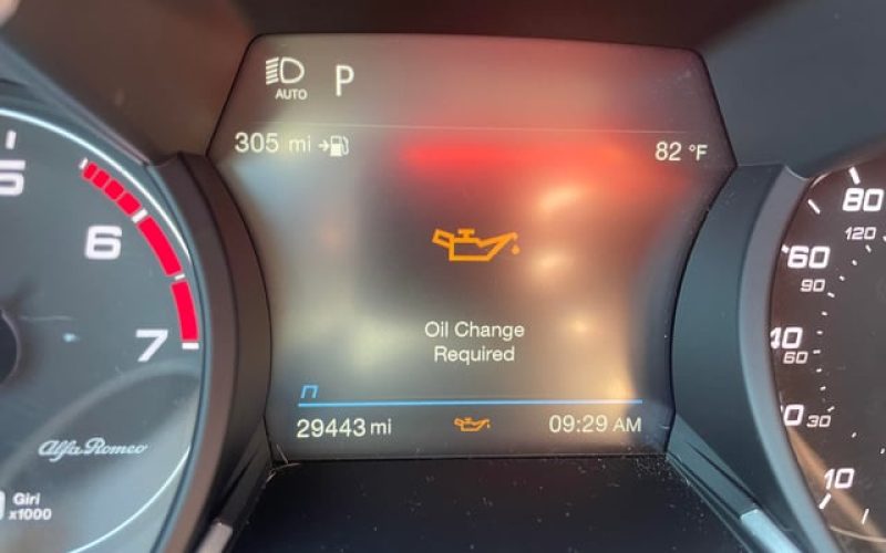 How To Reset Oil Life On 2018 Alfa Romeo Giulia: Quick & Easy Steps