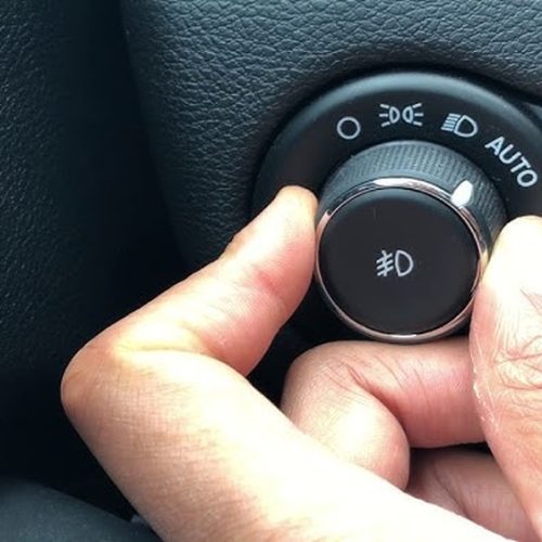 How To Turn Off Headlights Jeep Grand Cherokee 2025: Quick Guide