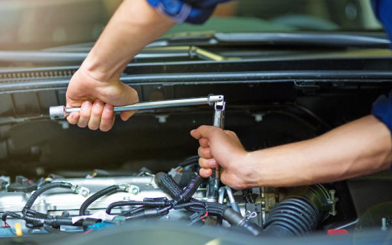 What is the Difference between a Car Service And a Tune Up